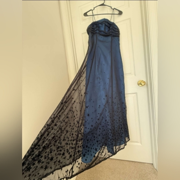 Morgan And Co. Blue And Black Spaghetti Strap Corsetback Prom Dress Sz. 7/8 - Picture 4 of 7